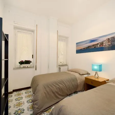 Ferienwohnung Casa Ciuciu Napoli Zimmer foto